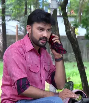 Malayalam Tv Actor Rohith S Warrier