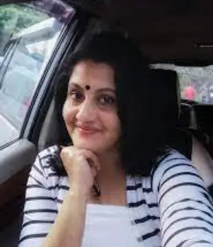 Malayalam Tv Actress Shobha Priya Nair