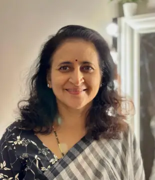 Hindi Movie Actress Usha Subramanian Saksena