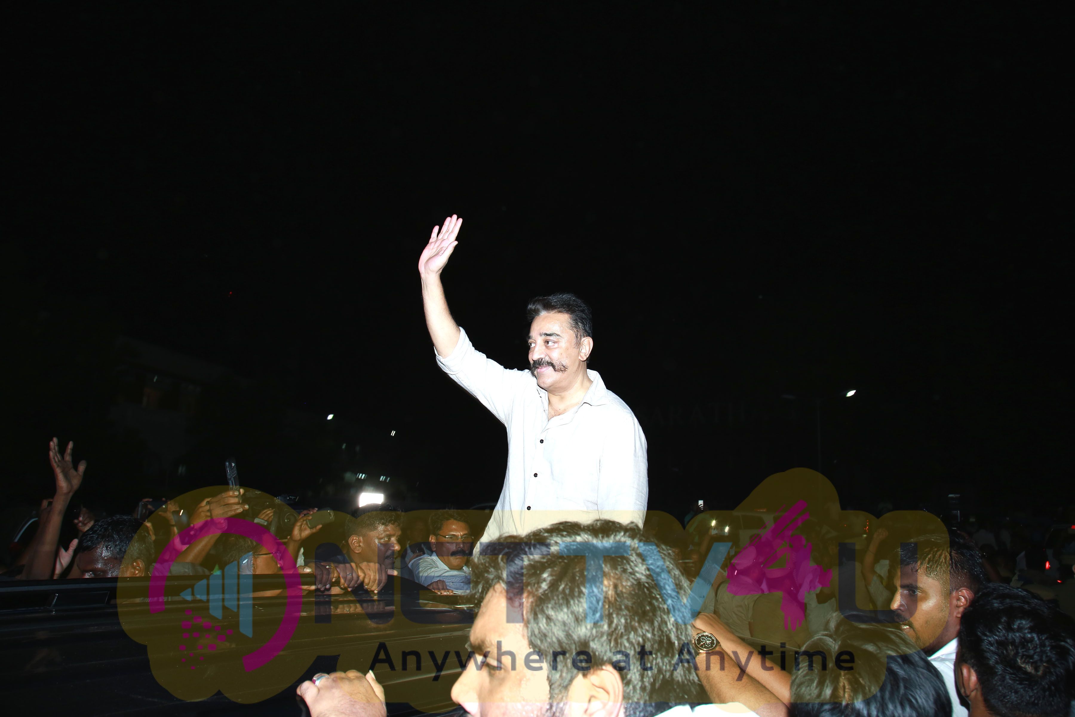 Kamal Haasan Train Journey From Chennai To Trichy Images  Tamil Gallery