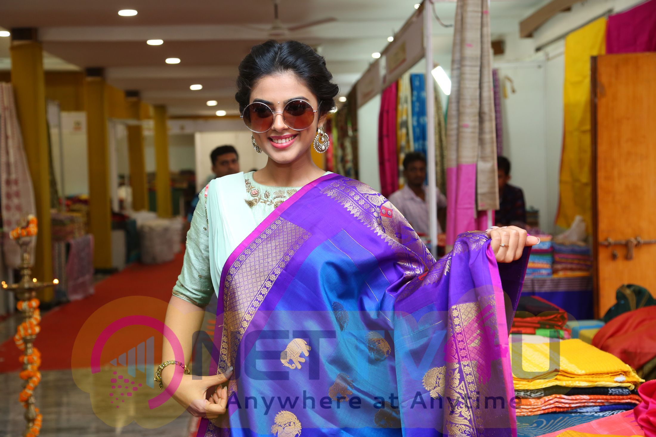 Actress Siddhi Idnani Inaugurates Silk India Expo Images Telugu Gallery