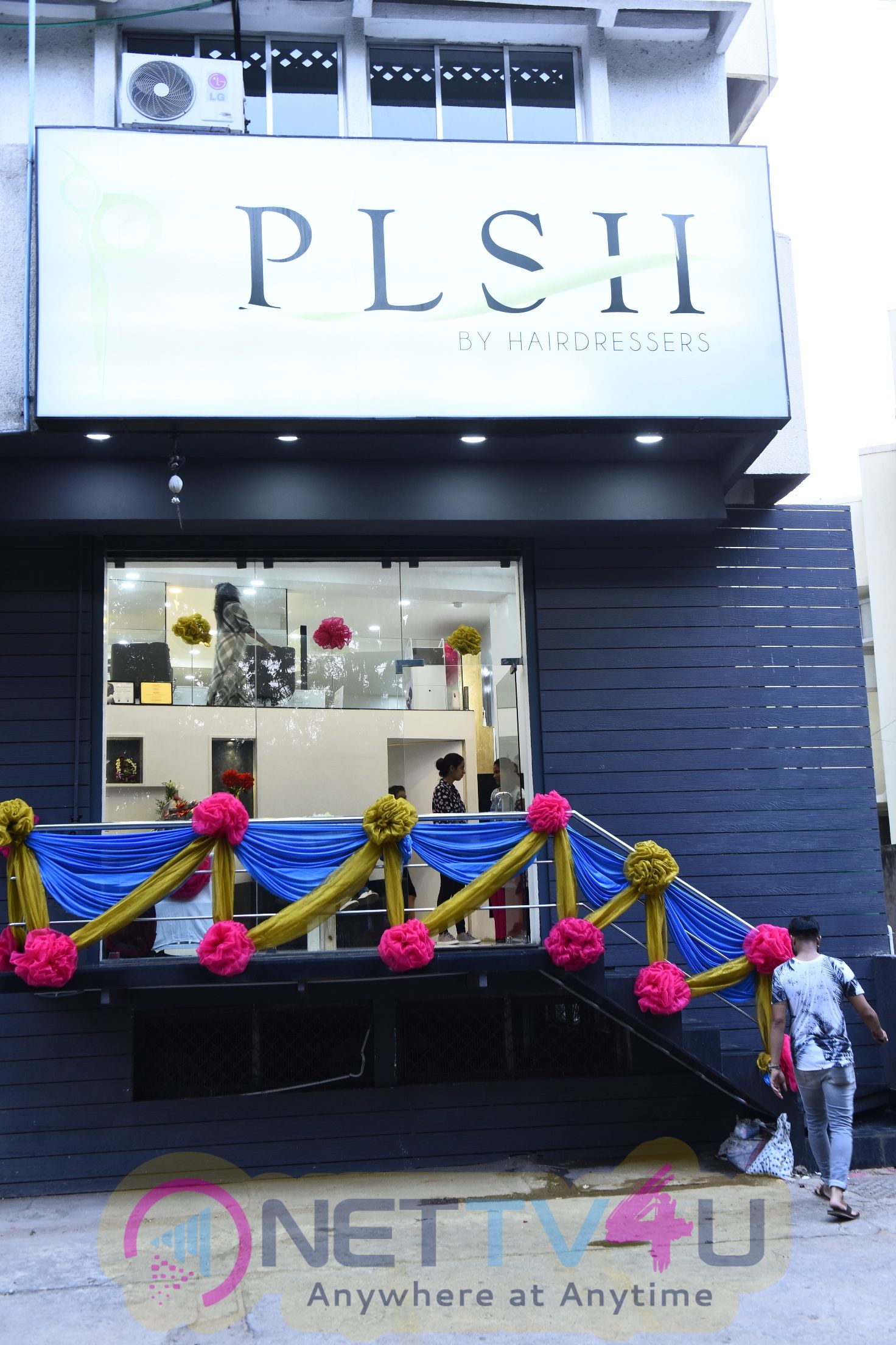 PLSH Salon Celebrated 1st Year Anniversary With Music Director Santhosh Narayanan Tamil Gallery