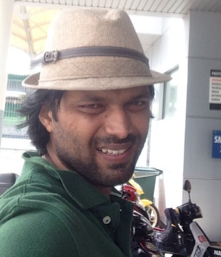 Hindi Director Anand Prakash Mishra