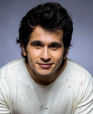 Hindi Movie Actor Aashray Batra