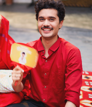 Anvayaksh Hindi Movie Actor