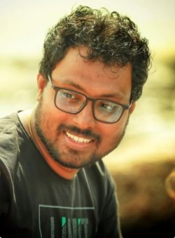 Sabarinathan Muthupandian Tamil Director