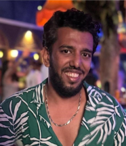 Aziz Ratlamwala Marathi Assistant Director