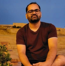 Raghuvendra Singh Hindi Producer