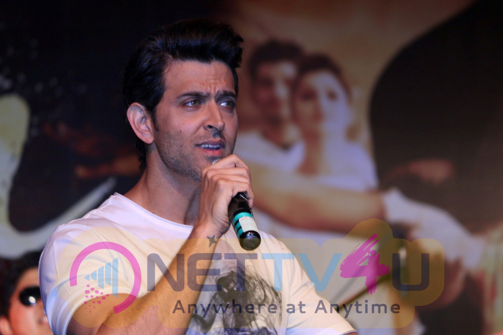 Song Launch Of Mon Amour From Kaabil With Hrithik Roshan & Yami Gautam Photos Hindi Gallery