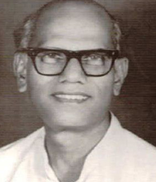 Marathi Director Shantaram Athavale