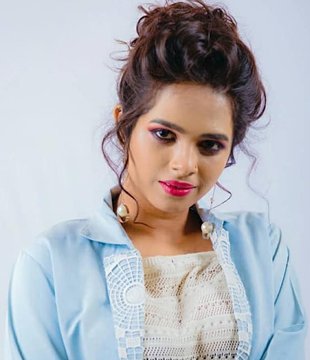 Hindi Tv Actress Amruta Dhongade