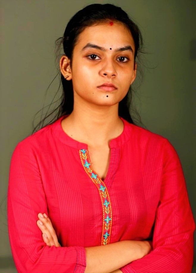 Telugu Actress Sahiti Avancha