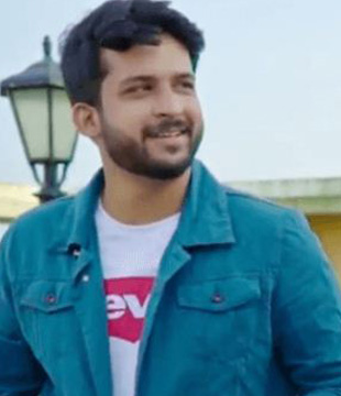 Malayalam Contestant Revaze