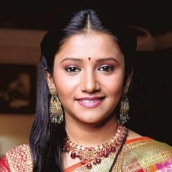 Jui Gadkari Marathi TV-Actress