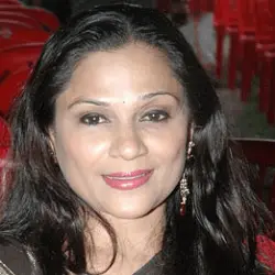 Tamil Movie Actress Uma Riyaz Khan