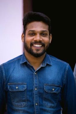 Barguna Baazkar Tamil Cinematographer