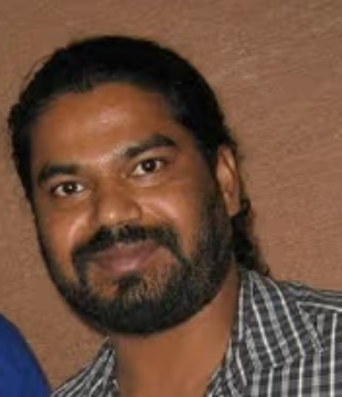 Pappu Pradhan Hindi Director