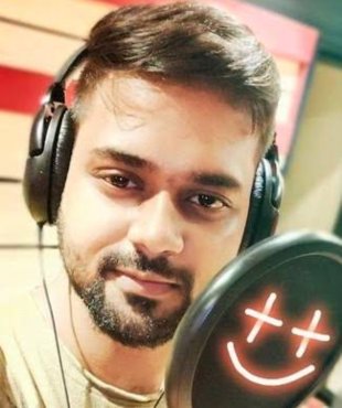 Jen Martin Tamil Singer