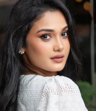 Sinhala Actress Ishanka Jahanvi Da Costa