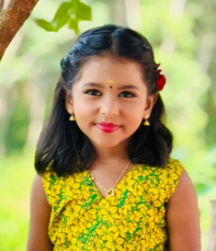 Malayalam Singer Sreshta Mahesh