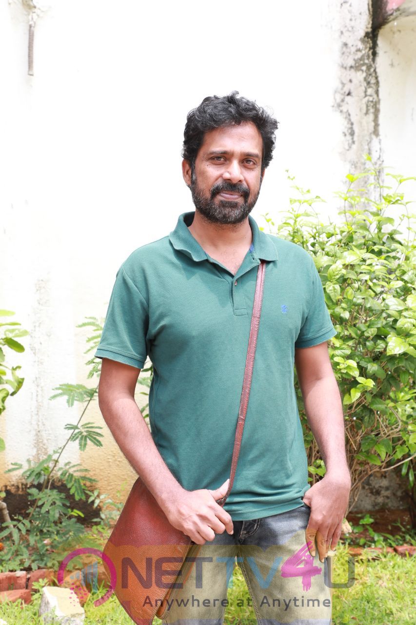 Vanjagar Ulagam Movie Press Meet Pictures  Tamil Gallery