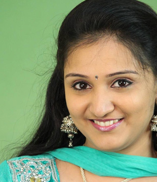 Malayalam Tv Actress Anusree Chembakassery