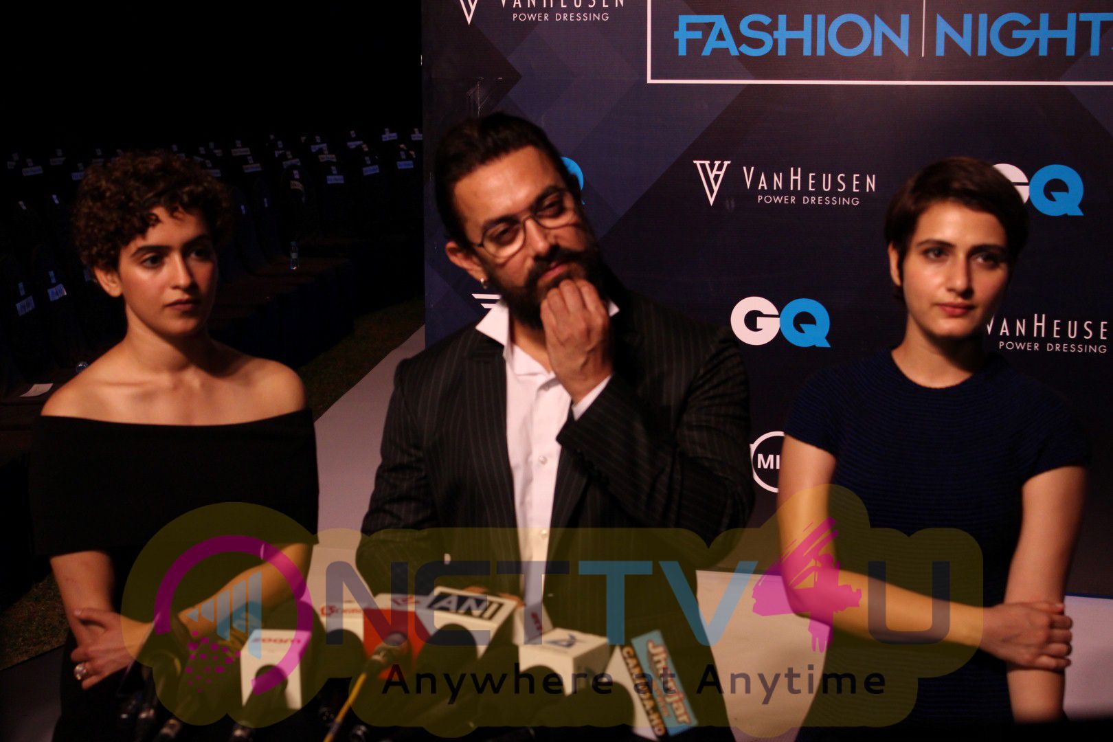  Aamir Khan & Anil Kapoor At Van Heusen & GQ Fashion Night 2 Day 2016 Pics Hindi Gallery