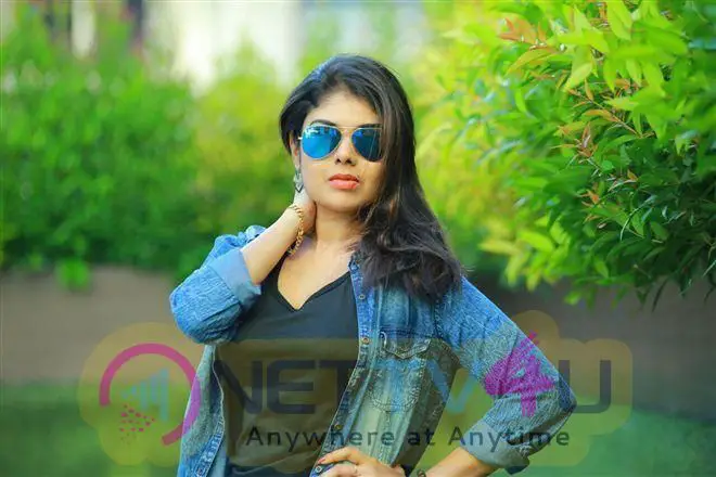 Actress Shivani Bhai Cute Images Malayalam Gallery