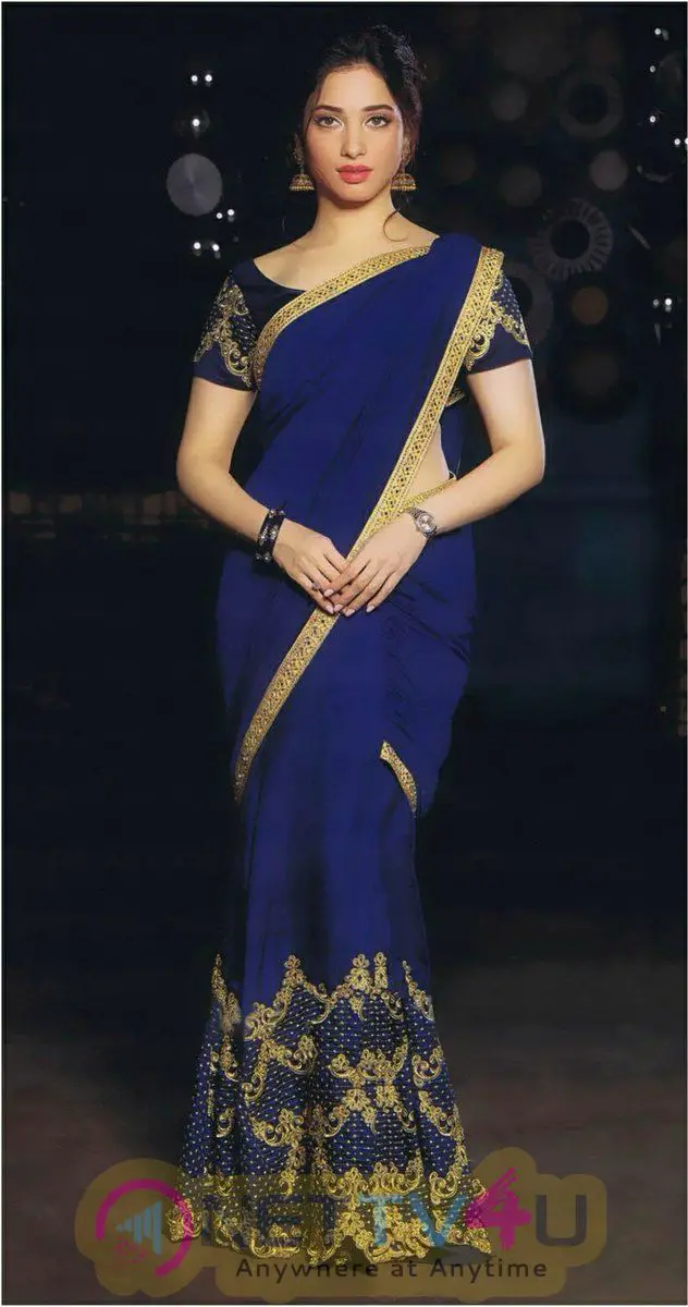 Actress Tamanna latest saree photos Telugu Gallery
