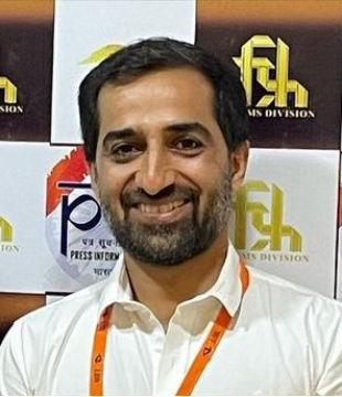 Hindi Writer Ashutosh Chaturvedi