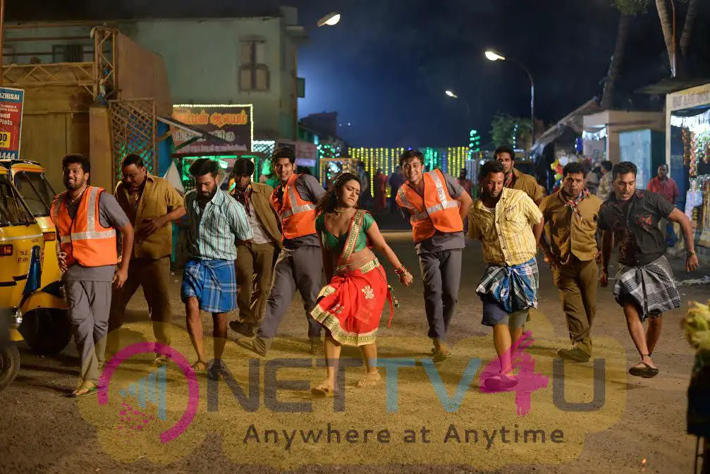 Stunning Stills Of 8 Thottakal Movie Shooting Spot Tamil Gallery
