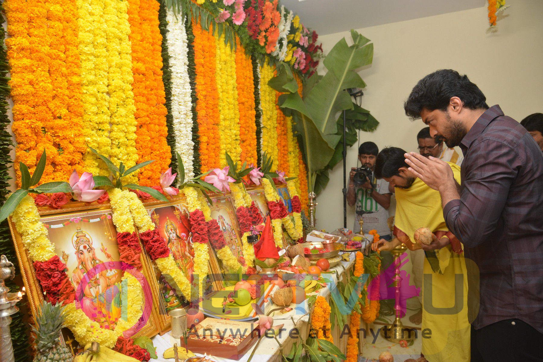 Vibrant Photos Of Ravi Teja's Raja The Great Movie Pooja Ceremony Telugu Gallery