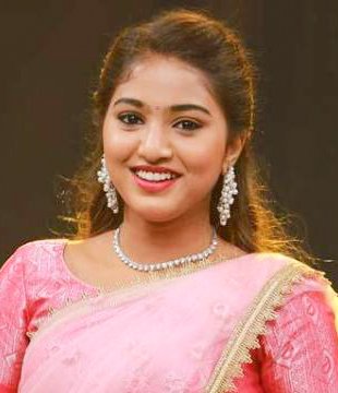Telugu Tv Actress Pranavi Manukonda