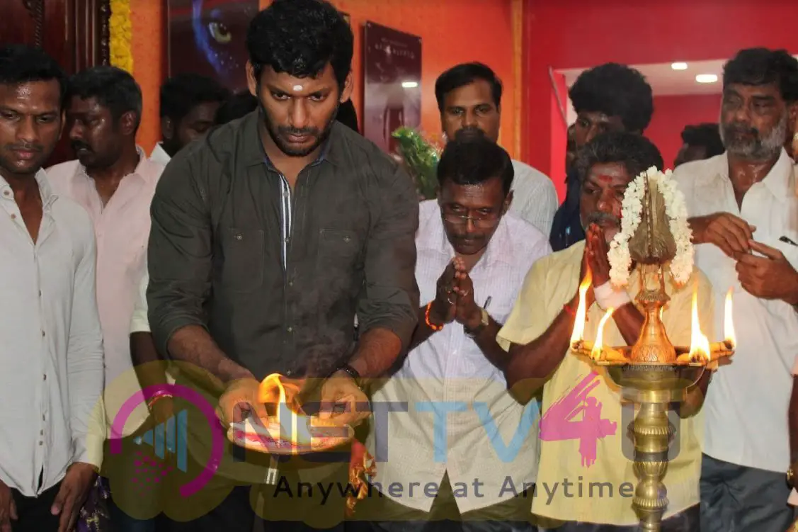 Vishal Inaugurate Thiruvotriyur MSM Lemuria Cinema Theater Photos Tamil Gallery
