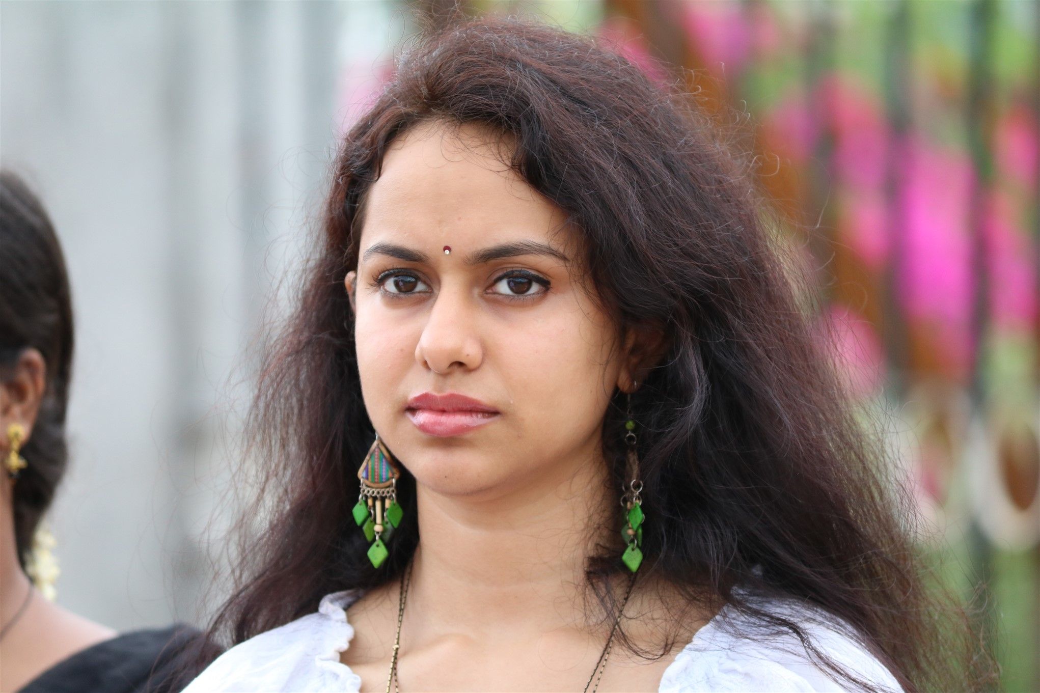 Actress Pallavi Dora Alluring Images Tamil Gallery