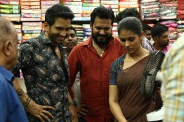 Dagaalty Movie Stills & Working Images Tamil Gallery
