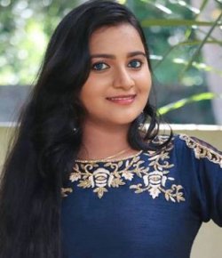 Aparna Ramesh Malayalam TV-Actress