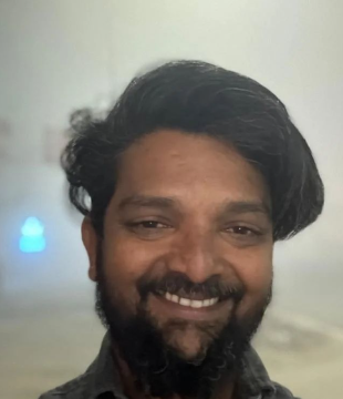 Rohit Mahadik Hindi Makeup Artist