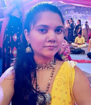 Akshita Jain Hindi Costume Designer