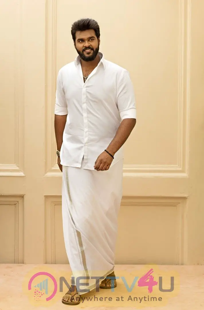 Actor Shanmuga Pandian New Looks  Tamil Gallery