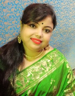 Jhumpa Mondal Hindi Singer