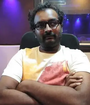 Kannada Music Director Vivek Chakravarthy