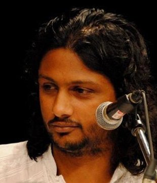 Hindi Vocalist Ashwin Srinivasan