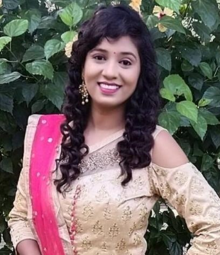 Hindi Supporting Actress Richa Trivedi