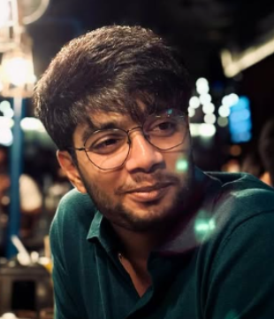 Hindi Assistant Director Charul Patil