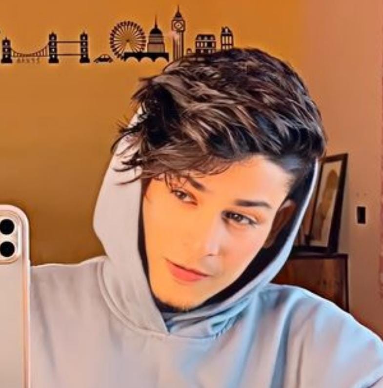 Hindi Video Creator Ajit Tadavi