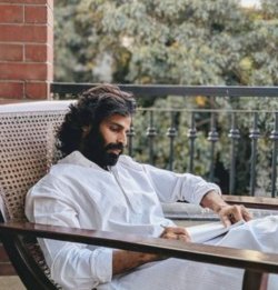 Pranav Kirti Hindi Entrepreneur