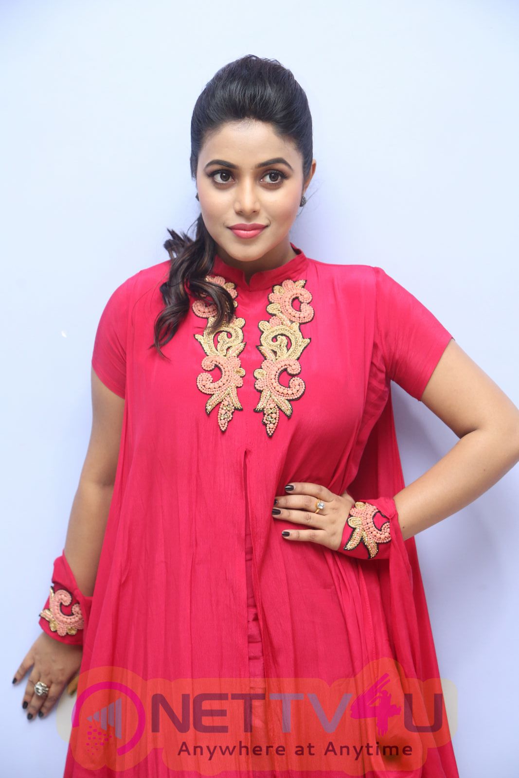 Actress Shamna Kasim Lovely Pics At Rakshasi Movie Motion Poster Launch  Telugu Gallery