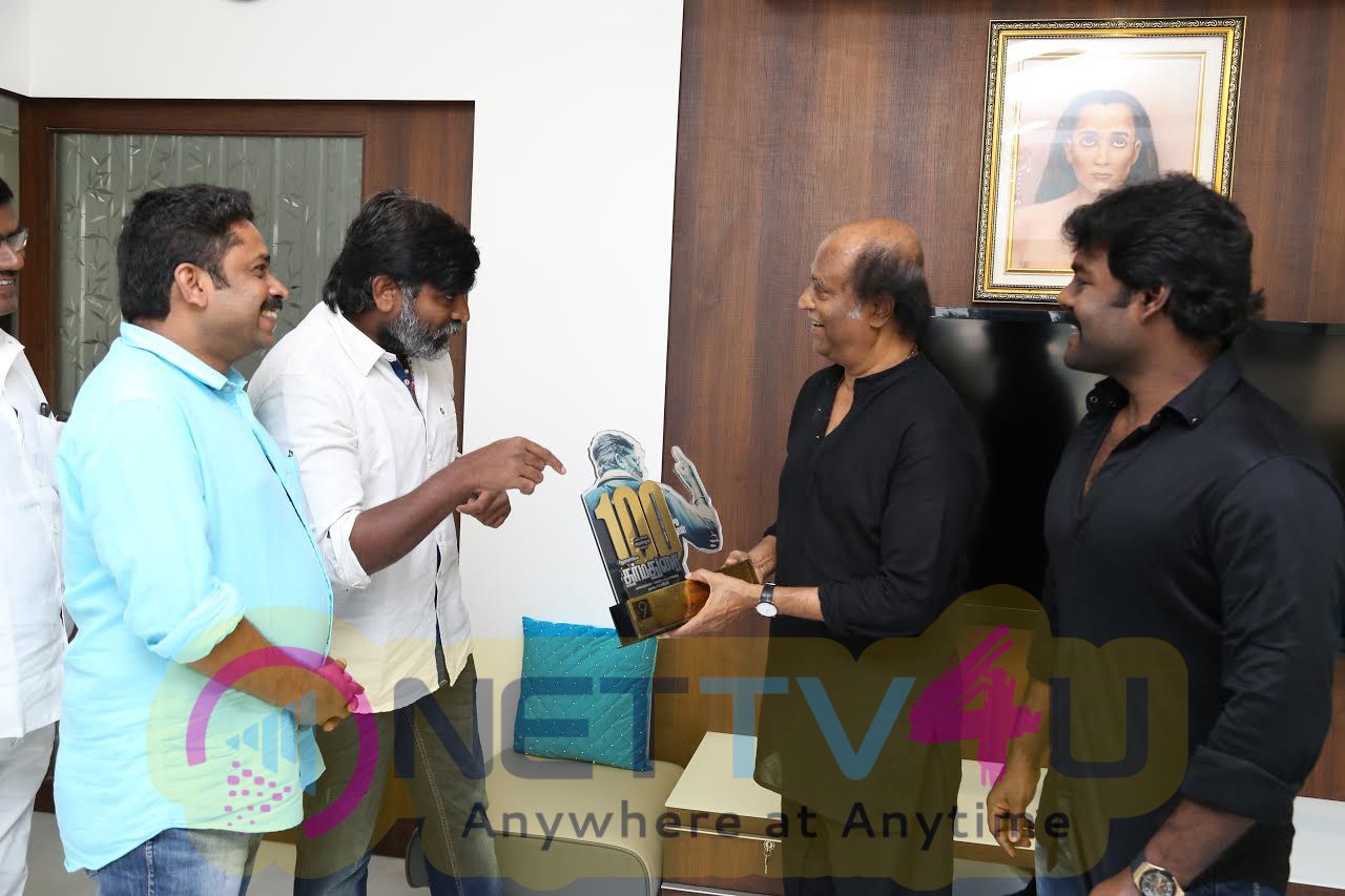 Dharma Durai Movie Team Meets Superstar Rajinikanth Photos Tamil Gallery