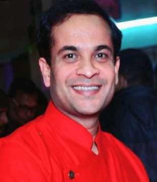 Hindi Editor Amit Singh - Editor